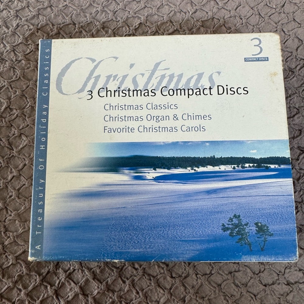 Bundle 3 for $10 CD set ( 3 discs) of Classic Christmas music including carols.